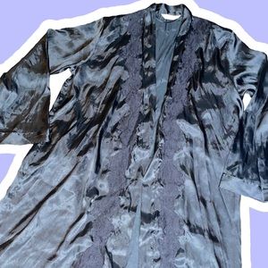 Hunkenmöller Medium Silky Black Robe 100% Polyester Sexy Loungewear Top